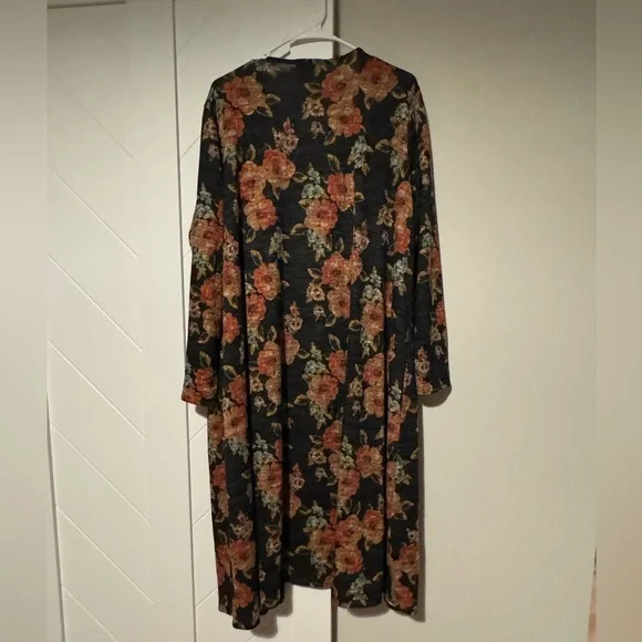 LuLaRoe Sarah Duster Cardigan XL Floral Black Longline - Picture 5 of 6
